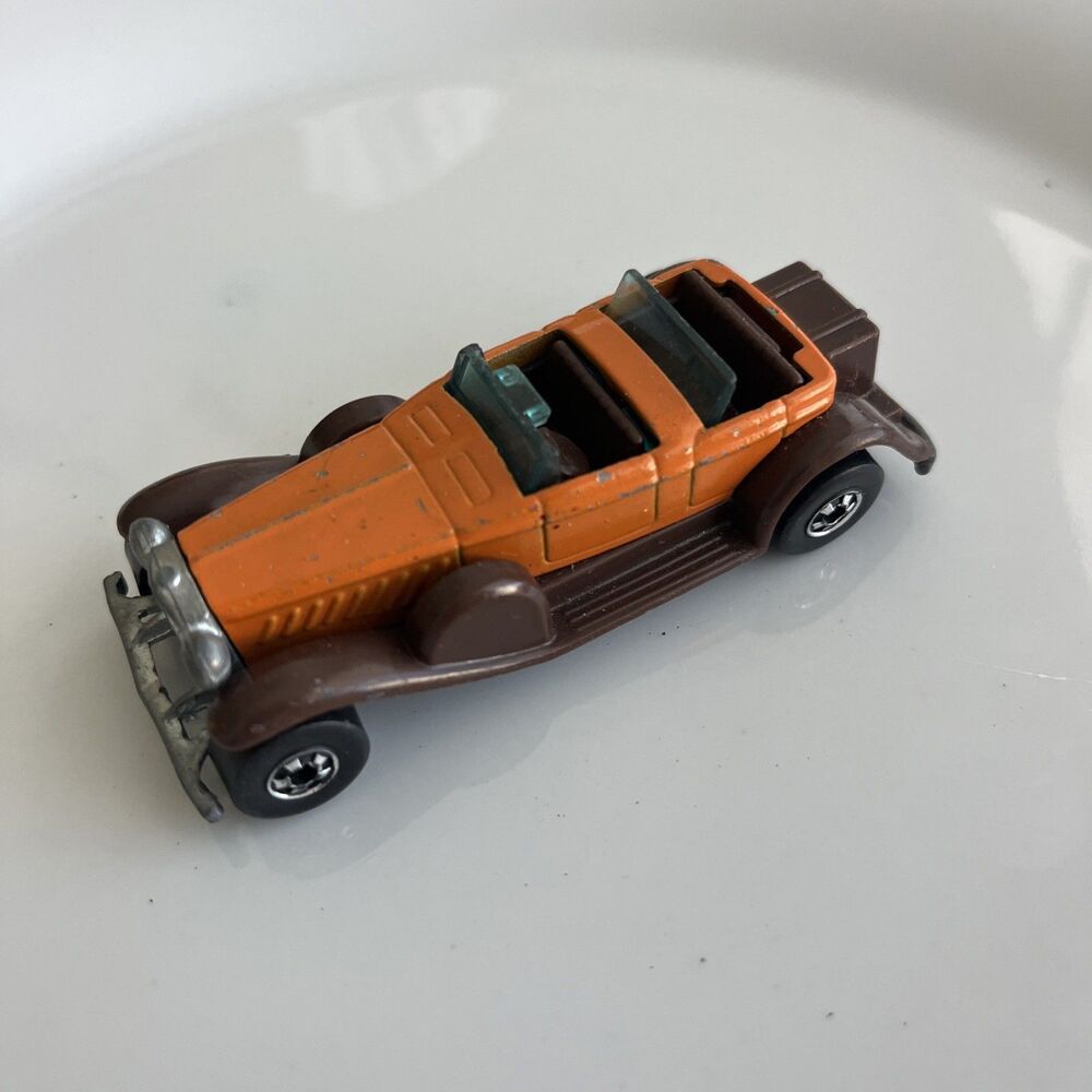 Hot Wheels Vintage 1976 Mattel Black wall ‘31 Doozie Orange Brown Toy Car